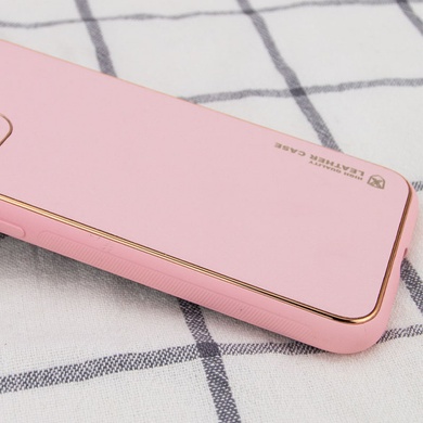 Кожаный чехол Xshield для Apple iPhone 14 (6.1") Розовый / Pink
