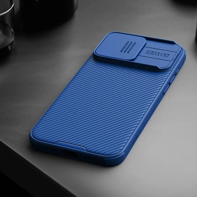Карбоновая накладка Nillkin CamShield Pro для Apple iPhone 15 Pro (6.1") Blue