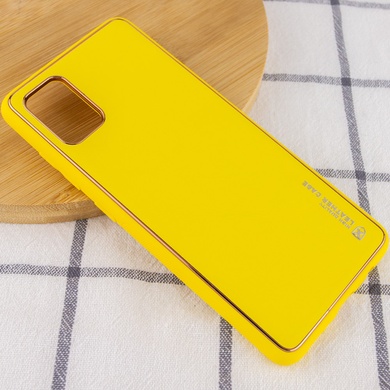 Кожаный чехол Xshield для Samsung Galaxy A04s Желтый / Yellow